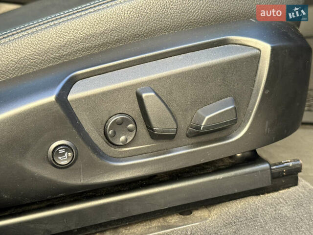 Чорний БМВ Х3, об'ємом двигуна 2 л та пробігом 130 тис. км за 17700 $, фото 58 на Automoto.ua