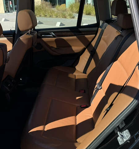 Черный БМВ Х3, объемом двигателя 2 л и пробегом 170 тыс. км за 15500 $, фото 14 на Automoto.ua