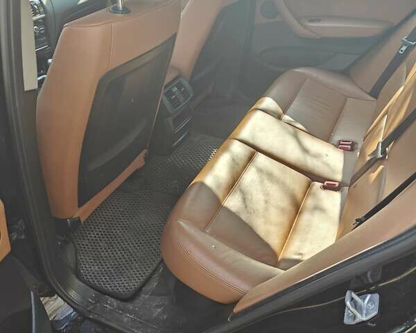 Черный БМВ Х3, объемом двигателя 2 л и пробегом 170 тыс. км за 20000 $, фото 6 на Automoto.ua