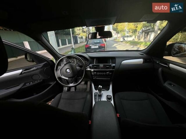 Черный БМВ Х3, объемом двигателя 2 л и пробегом 150 тыс. км за 19500 $, фото 13 на Automoto.ua