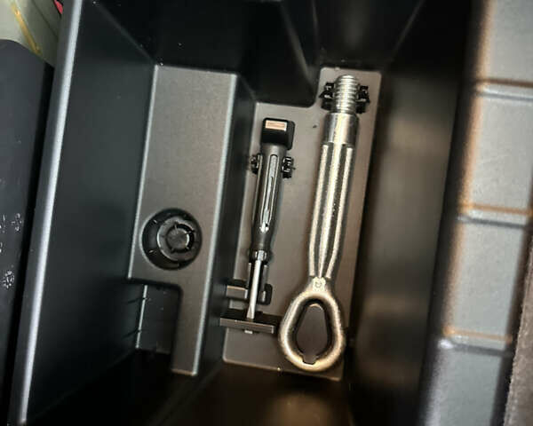 Черный БМВ Х3, объемом двигателя 2 л и пробегом 201 тыс. км за 16899 $, фото 64 на Automoto.ua