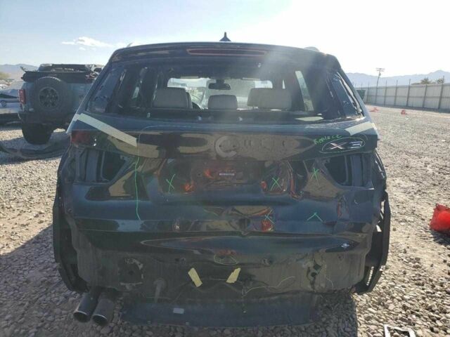 Черный БМВ Х3, объемом двигателя 2 л и пробегом 64 тыс. км за 4400 $, фото 5 на Automoto.ua