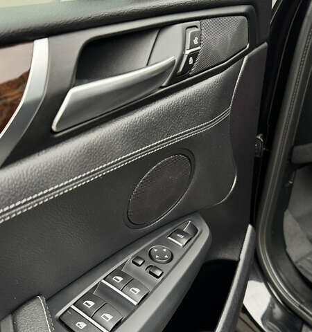 Черный БМВ Х3, объемом двигателя 2 л и пробегом 57 тыс. км за 18500 $, фото 30 на Automoto.ua