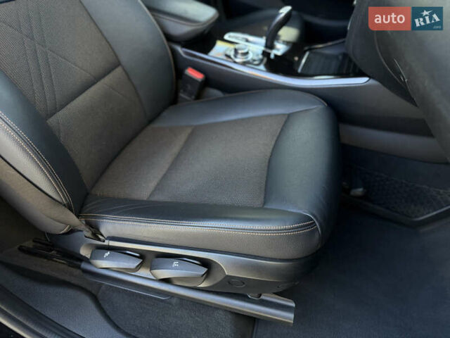 Черный БМВ Х3, объемом двигателя 2 л и пробегом 239 тыс. км за 20000 $, фото 59 на Automoto.ua