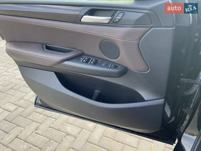 Черный БМВ Х3, объемом двигателя 2 л и пробегом 176 тыс. км за 30000 $, фото 17 на Automoto.ua