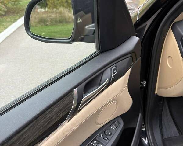 Черный БМВ Х3, объемом двигателя 2 л и пробегом 126 тыс. км за 15000 $, фото 10 на Automoto.ua