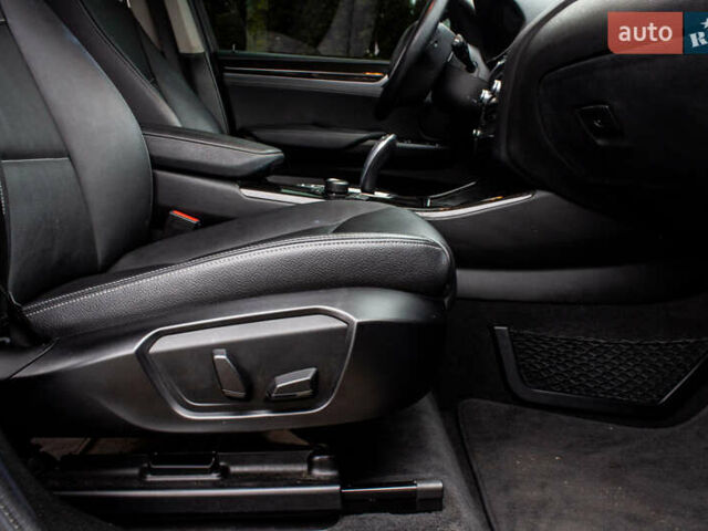 Черный БМВ Х3, объемом двигателя 2 л и пробегом 150 тыс. км за 14900 $, фото 24 на Automoto.ua