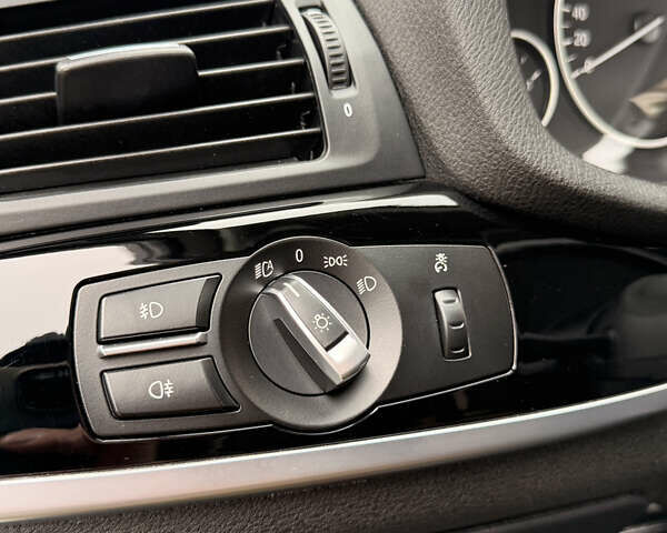 Черный БМВ Х3, объемом двигателя 2 л и пробегом 200 тыс. км за 22000 $, фото 45 на Automoto.ua