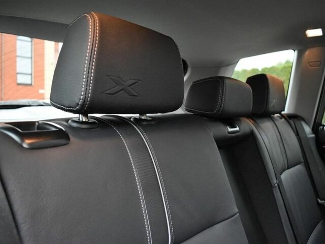 Чорний БМВ Х3, об'ємом двигуна 0 л та пробігом 110 тис. км за 9600 $, фото 11 на Automoto.ua