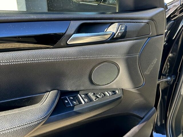 Черный БМВ Х3, объемом двигателя 2 л и пробегом 193 тыс. км за 20000 $, фото 4 на Automoto.ua