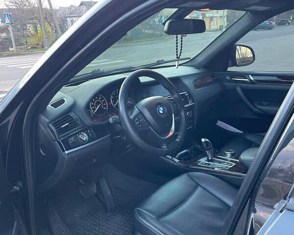 Черный БМВ Х3, объемом двигателя 2 л и пробегом 141 тыс. км за 15500 $, фото 7 на Automoto.ua