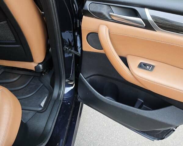 Чорний БМВ Х3, об'ємом двигуна 2 л та пробігом 108 тис. км за 22900 $, фото 56 на Automoto.ua