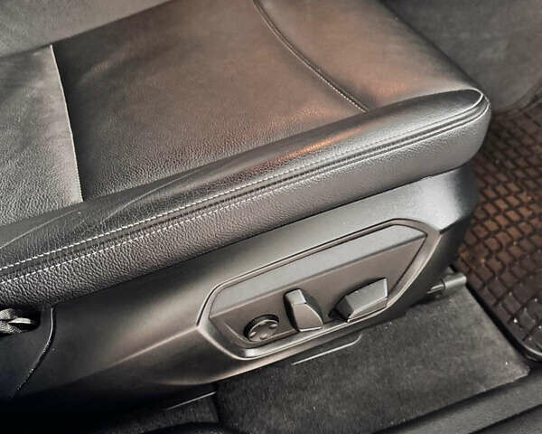 Черный БМВ Х3, объемом двигателя 2.8 л и пробегом 119 тыс. км за 19999 $, фото 1 на Automoto.ua