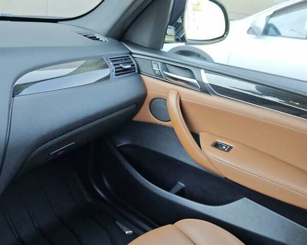 Чорний БМВ Х3, об'ємом двигуна 2 л та пробігом 108 тис. км за 22900 $, фото 36 на Automoto.ua