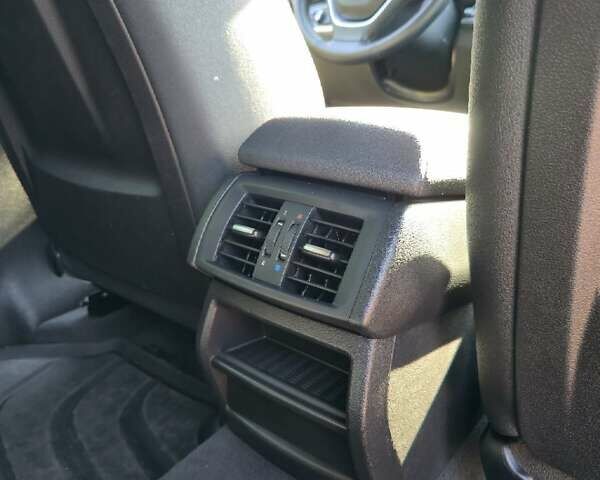 Чорний БМВ Х3, об'ємом двигуна 2 л та пробігом 124 тис. км за 19200 $, фото 16 на Automoto.ua