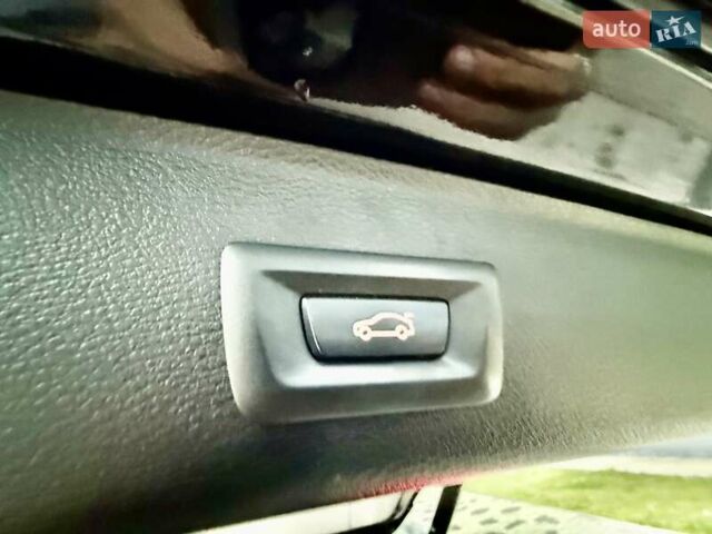 Черный БМВ Х3, объемом двигателя 2 л и пробегом 280 тыс. км за 18900 $, фото 70 на Automoto.ua