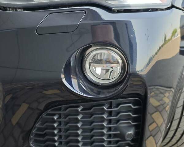 Чорний БМВ Х3, об'ємом двигуна 2 л та пробігом 108 тис. км за 22900 $, фото 69 на Automoto.ua