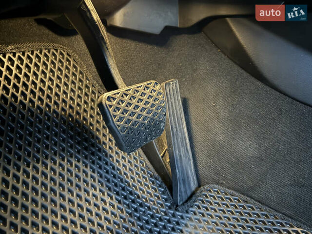 Черный БМВ Х3, объемом двигателя 2.98 л и пробегом 166 тыс. км за 20700 $, фото 39 на Automoto.ua