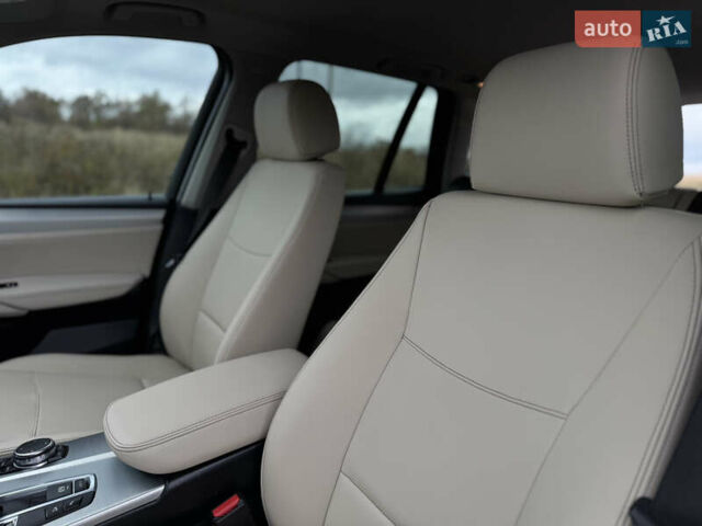 Чорний БМВ Х3, об'ємом двигуна 2 л та пробігом 177 тис. км за 23800 $, фото 53 на Automoto.ua