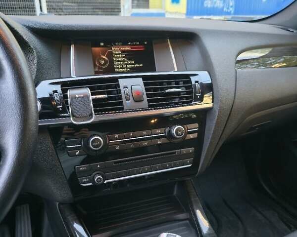 Чорний БМВ Х3, об'ємом двигуна 2 л та пробігом 124 тис. км за 19200 $, фото 12 на Automoto.ua