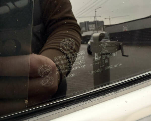 Черный БМВ Х3, объемом двигателя 2 л и пробегом 200 тыс. км за 22000 $, фото 39 на Automoto.ua