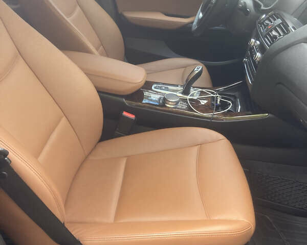 Черный БМВ Х3, объемом двигателя 2 л и пробегом 144 тыс. км за 17300 $, фото 10 на Automoto.ua