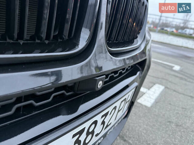 Черный БМВ Х3, объемом двигателя 2.98 л и пробегом 166 тыс. км за 20700 $, фото 12 на Automoto.ua