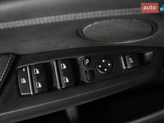 Черный БМВ Х3, объемом двигателя 2 л и пробегом 59 тыс. км за 25500 $, фото 49 на Automoto.ua