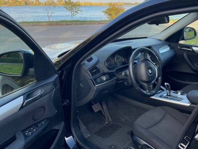 Чорний БМВ Х3, об'ємом двигуна 2 л та пробігом 121 тис. км за 30000 $, фото 2 на Automoto.ua