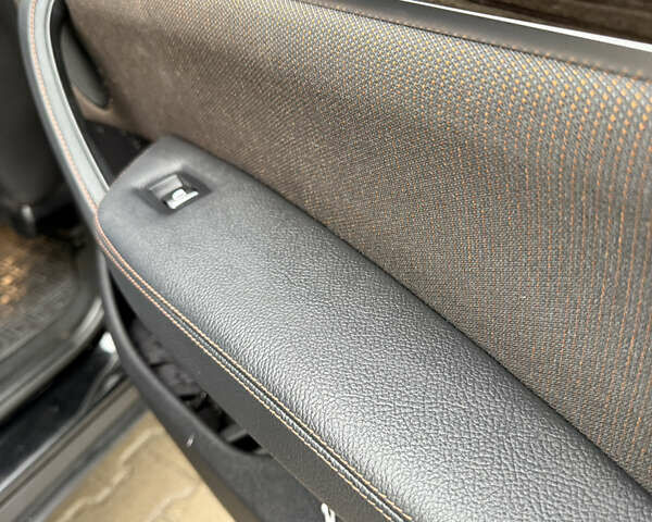 Черный БМВ Х3, объемом двигателя 2 л и пробегом 200 тыс. км за 22000 $, фото 27 на Automoto.ua