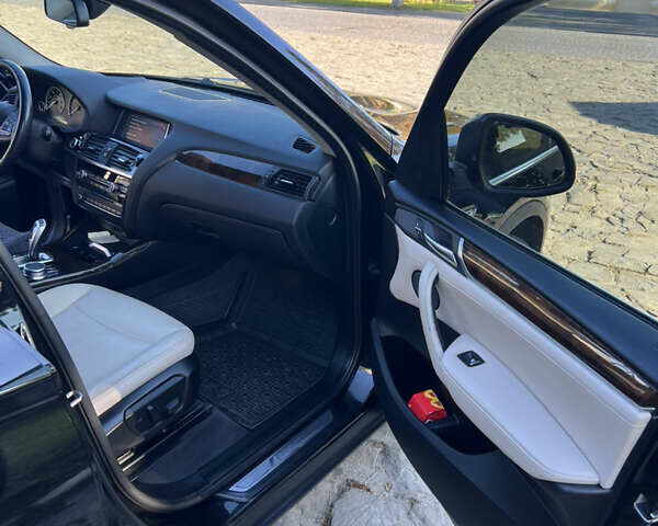 Черный БМВ Х3, объемом двигателя 2 л и пробегом 164 тыс. км за 18100 $, фото 6 на Automoto.ua