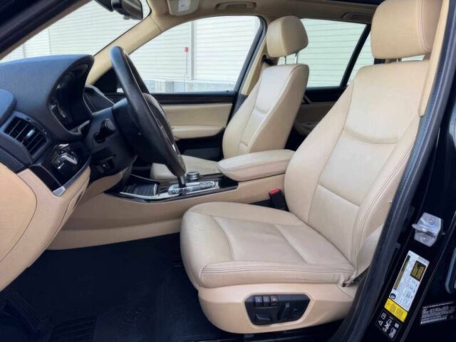 Чорний БМВ Х3, об'ємом двигуна 2 л та пробігом 72 тис. км за 3250 $, фото 8 на Automoto.ua