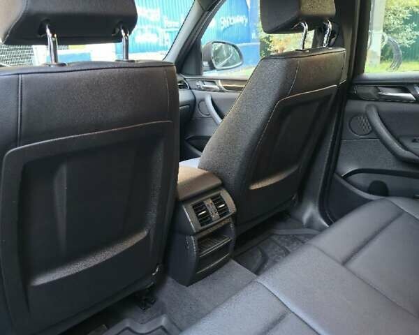 Чорний БМВ Х3, об'ємом двигуна 2 л та пробігом 124 тис. км за 19200 $, фото 24 на Automoto.ua