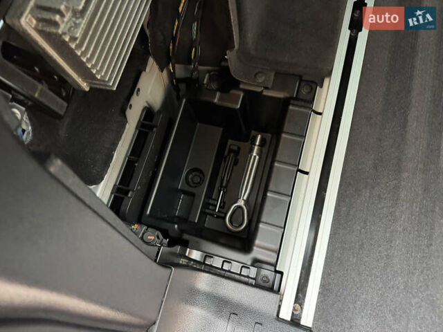 Черный БМВ Х3, объемом двигателя 2 л и пробегом 163 тыс. км за 13999 $, фото 25 на Automoto.ua