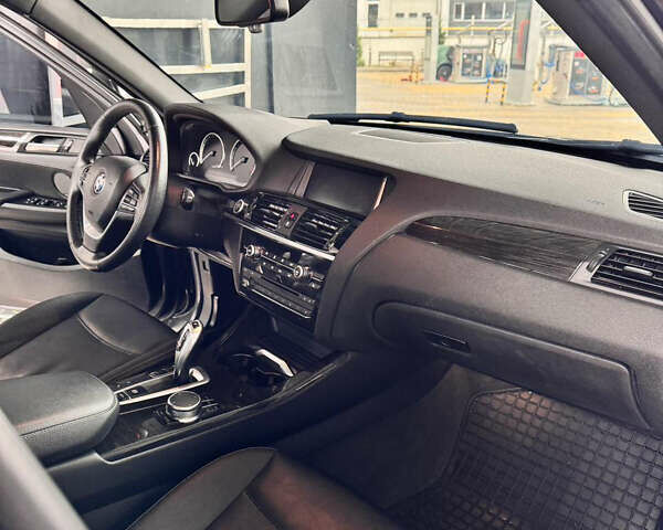 Черный БМВ Х3, объемом двигателя 2.8 л и пробегом 119 тыс. км за 19999 $, фото 2 на Automoto.ua