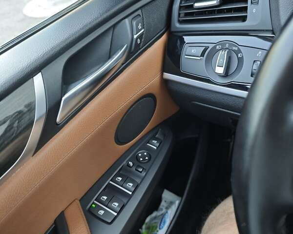 Чорний БМВ Х3, об'ємом двигуна 2 л та пробігом 108 тис. км за 22900 $, фото 66 на Automoto.ua