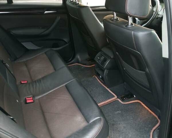 Чорний БМВ Х3, об'ємом двигуна 2 л та пробігом 118 тис. км за 25000 $, фото 3 на Automoto.ua