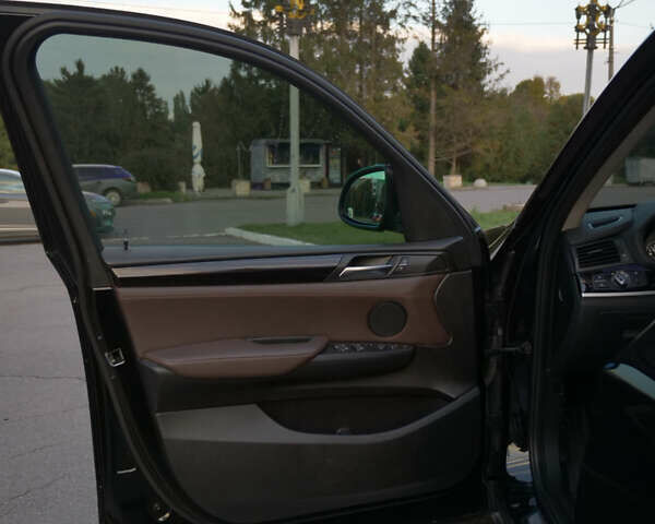 БМВ Х3 2017 в Ровно на Automoto.ua Черный БМВ Х3, объемом двигателя 2.99 л и пробегом 326 тыс. км за 26000 $, фото 37 на Automoto.ua