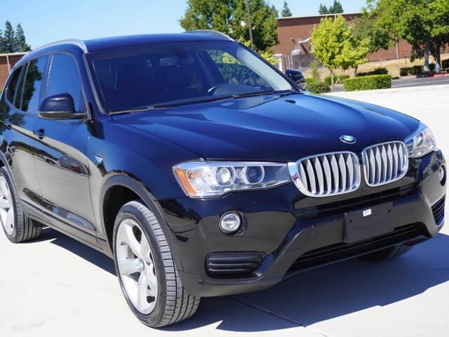 Чорний БМВ Х3, об'ємом двигуна 3 л та пробігом 50 тис. км за 7000 $, фото 2 на Automoto.ua