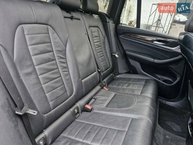 Черный БМВ Х3, объемом двигателя 2 л и пробегом 97 тыс. км за 18800 $, фото 22 на Automoto.ua