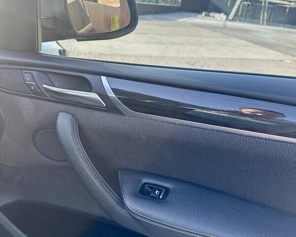 Черный БМВ Х3, объемом двигателя 2 л и пробегом 112 тыс. км за 25500 $, фото 11 на Automoto.ua