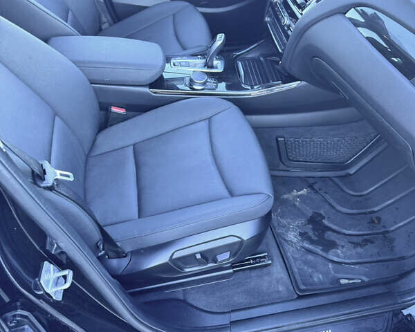 Черный БМВ Х3, объемом двигателя 2 л и пробегом 65 тыс. км за 18950 $, фото 16 на Automoto.ua