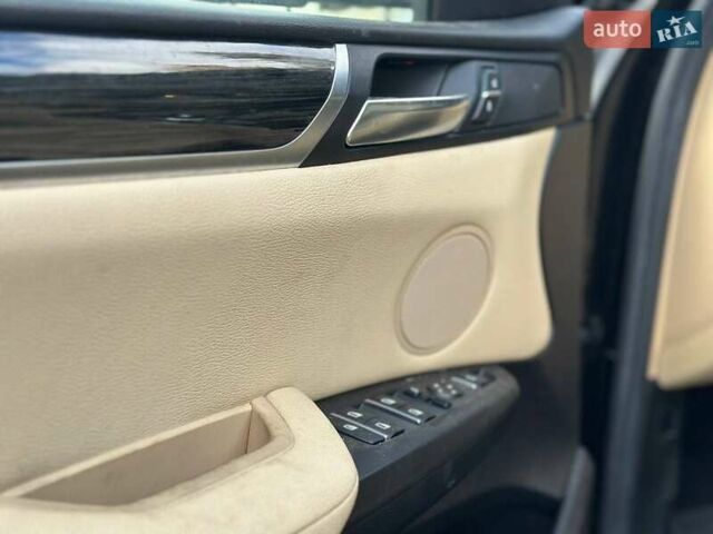 Черный БМВ Х3, объемом двигателя 2 л и пробегом 121 тыс. км за 14300 $, фото 7 на Automoto.ua