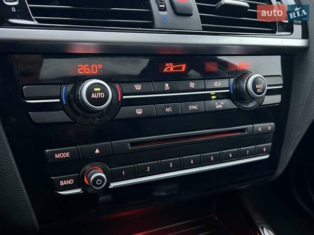 Чорний БМВ Х3, об'ємом двигуна 2 л та пробігом 168 тис. км за 14900 $, фото 57 на Automoto.ua