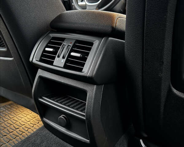 Черный БМВ Х3, объемом двигателя 2 л и пробегом 164 тыс. км за 15400 $, фото 32 на Automoto.ua