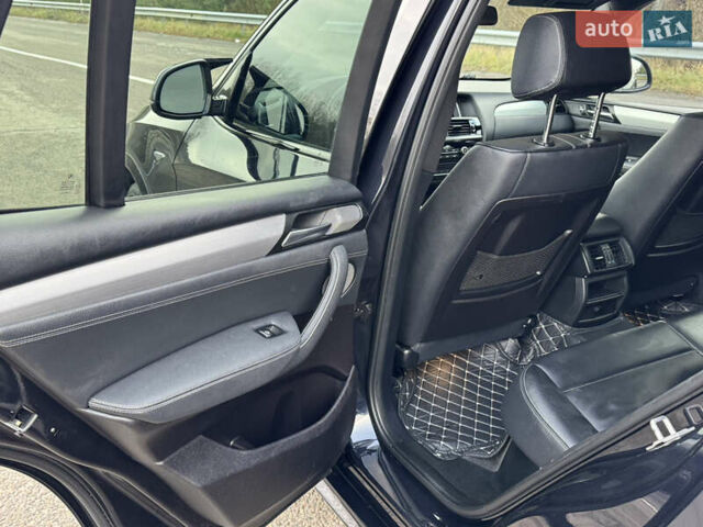 Черный БМВ Х3, объемом двигателя 2 л и пробегом 173 тыс. км за 18300 $, фото 31 на Automoto.ua