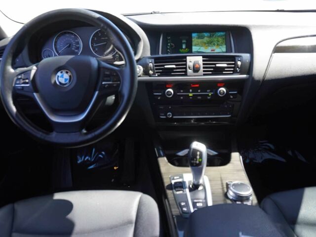 Чорний БМВ Х3, об'ємом двигуна 3 л та пробігом 50 тис. км за 7000 $, фото 8 на Automoto.ua