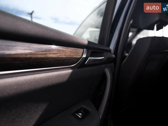 Чорний БМВ Х3, об'ємом двигуна 2 л та пробігом 152 тис. км за 18000 $, фото 17 на Automoto.ua