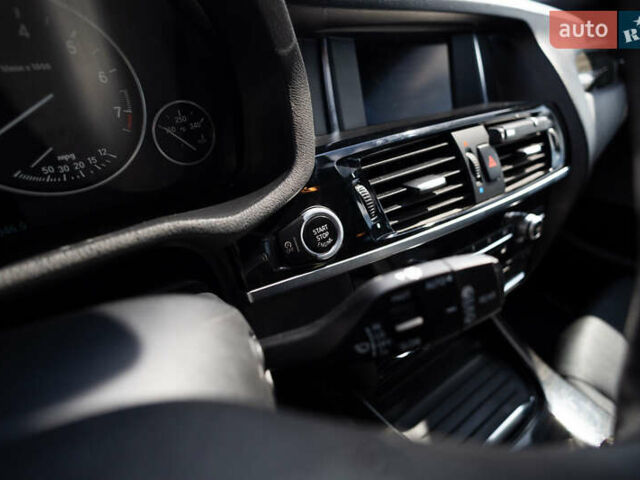 Чорний БМВ Х3, об'ємом двигуна 2 л та пробігом 152 тис. км за 18000 $, фото 9 на Automoto.ua