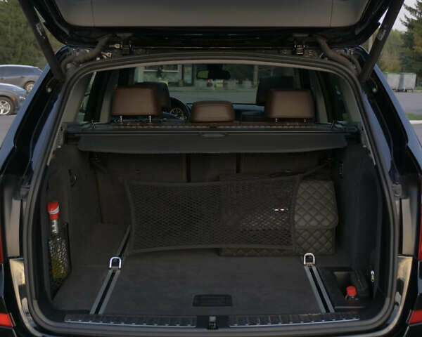 БМВ Х3 2017 в Ровно на Automoto.ua Черный БМВ Х3, объемом двигателя 2.99 л и пробегом 326 тыс. км за 26000 $, фото 31 на Automoto.ua